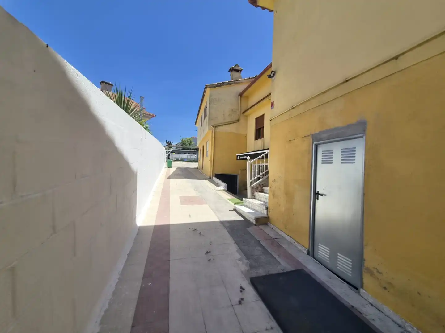 Vista exterior de Casa o chalet en venta en Vigo  con Amueblado