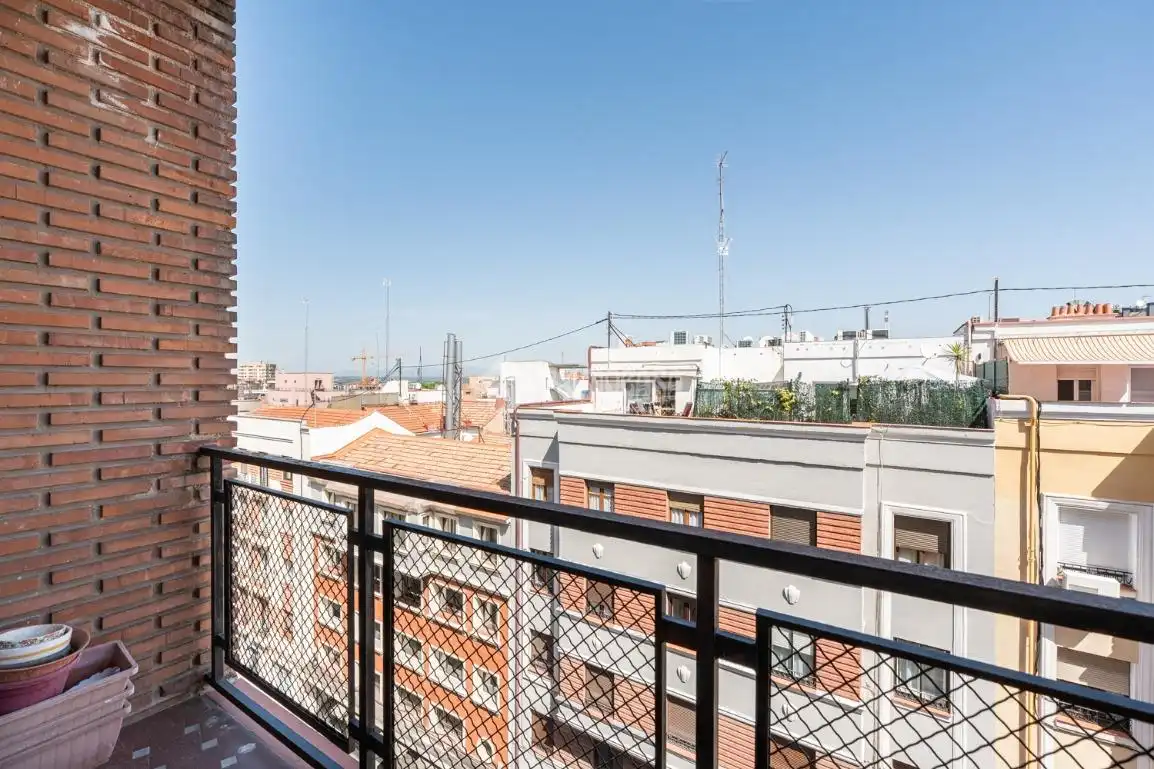 Terraza de Piso en venta en Madrid con Calefacción, Parquet y Balcón