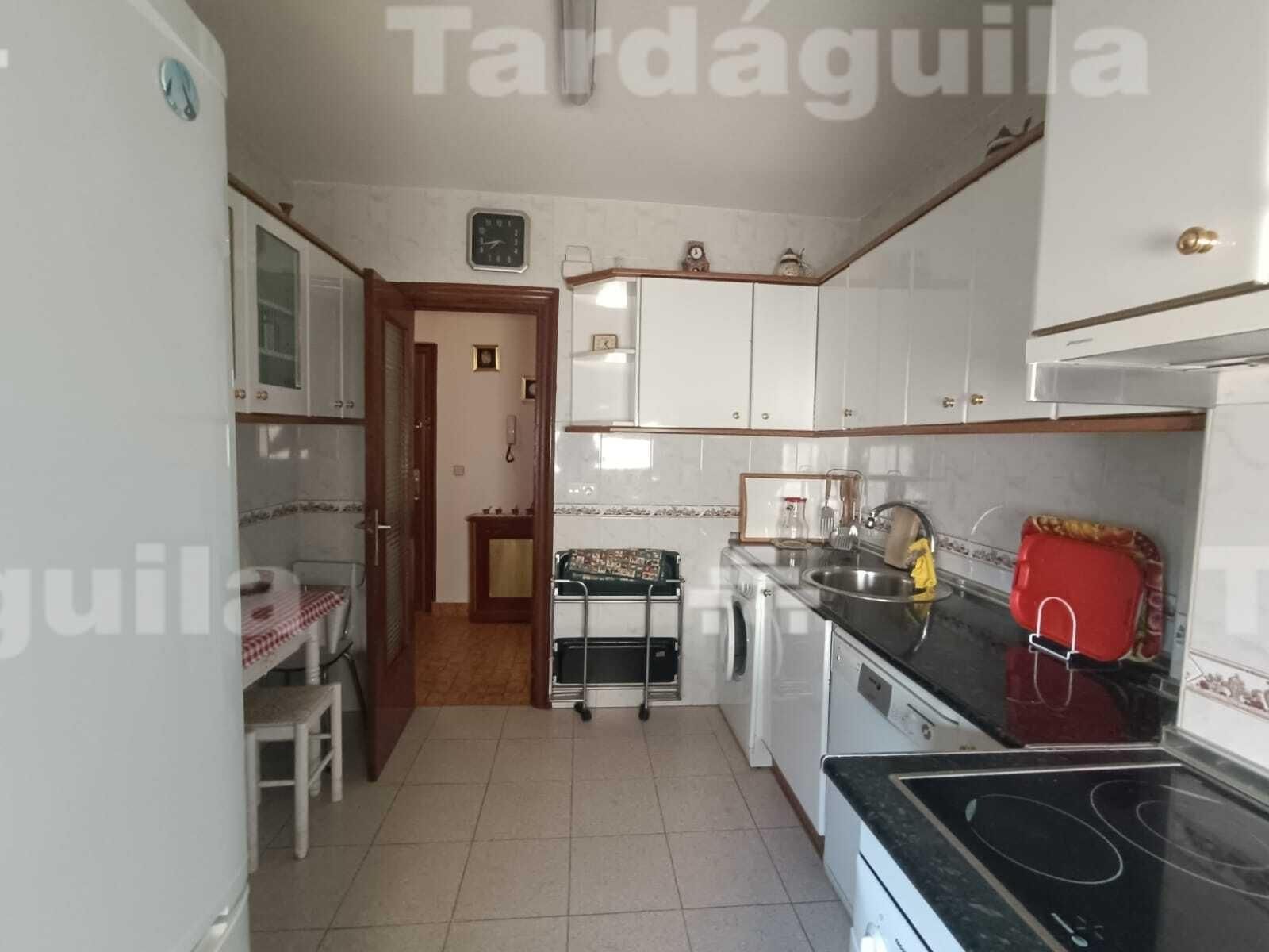 Cuina de Pis en venda en Salamanca Capital amb Calefacció
