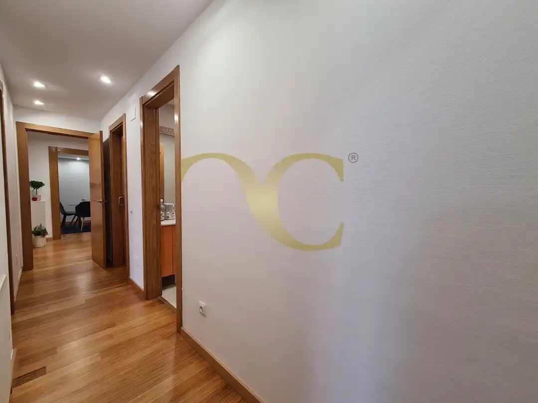 Wohnung zum Verkauf in Oviedo  mit Heizung, Privatgarten und Terrasse