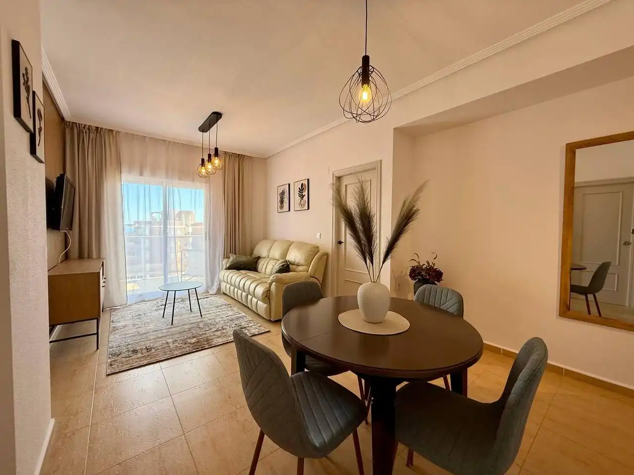 Sala de estar de Apartamento en venta en Guardamar del Segura con Aire acondicionado, Jardín privado y Terraza