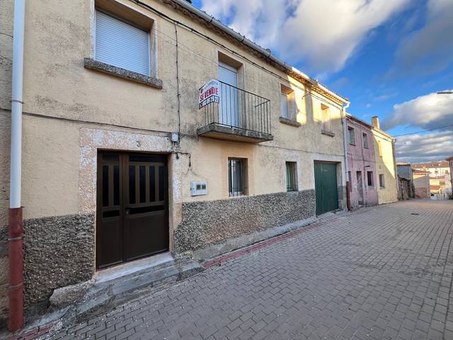 Finca rústica en Venta en Calle de Pedro Horcajo en Urueñas