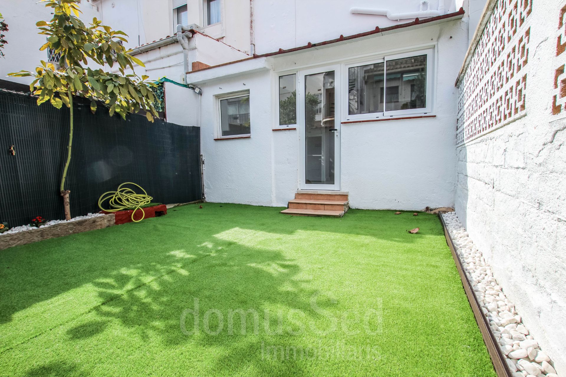 Jardí de Casa adosada en venda en El Masnou amb Jardí privat, Parquet i Forn