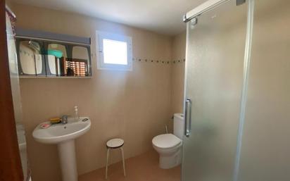 Bathroom of House or chalet for sale in Saelices