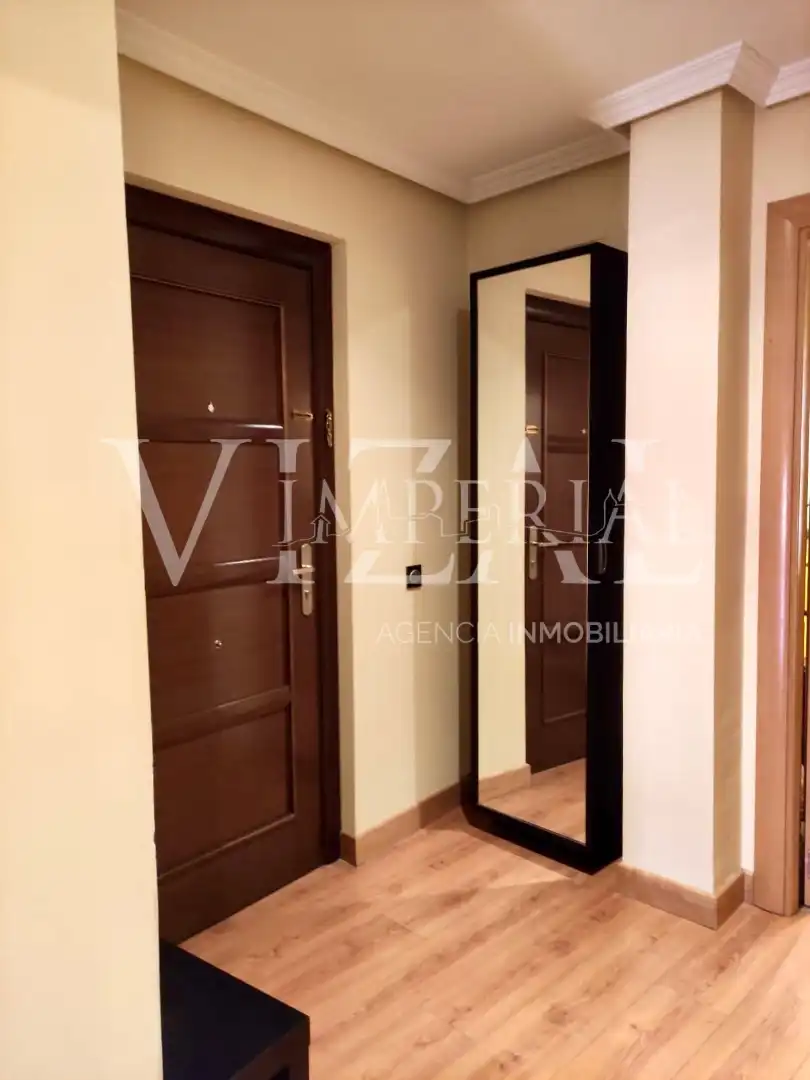 Wohnung zum Verkauf in Ocaña mit Heizung, Privatgarten und Parkett