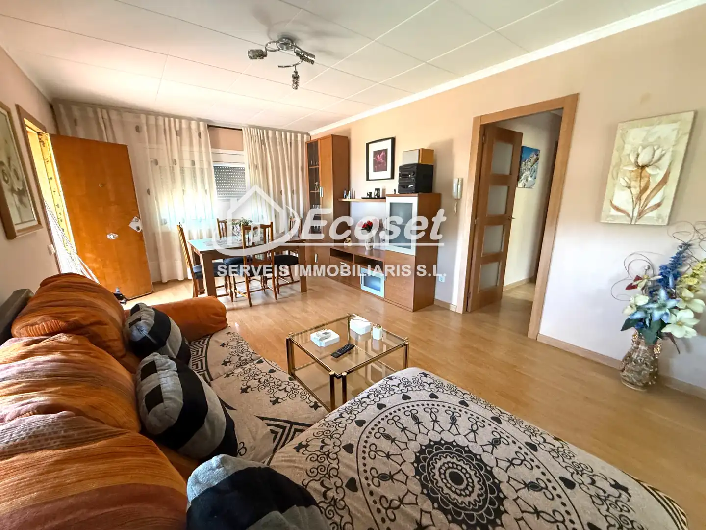 Sala de estar de Casa o chalet en venta en Vallirana con Calefacción, Jardín privado y Terraza