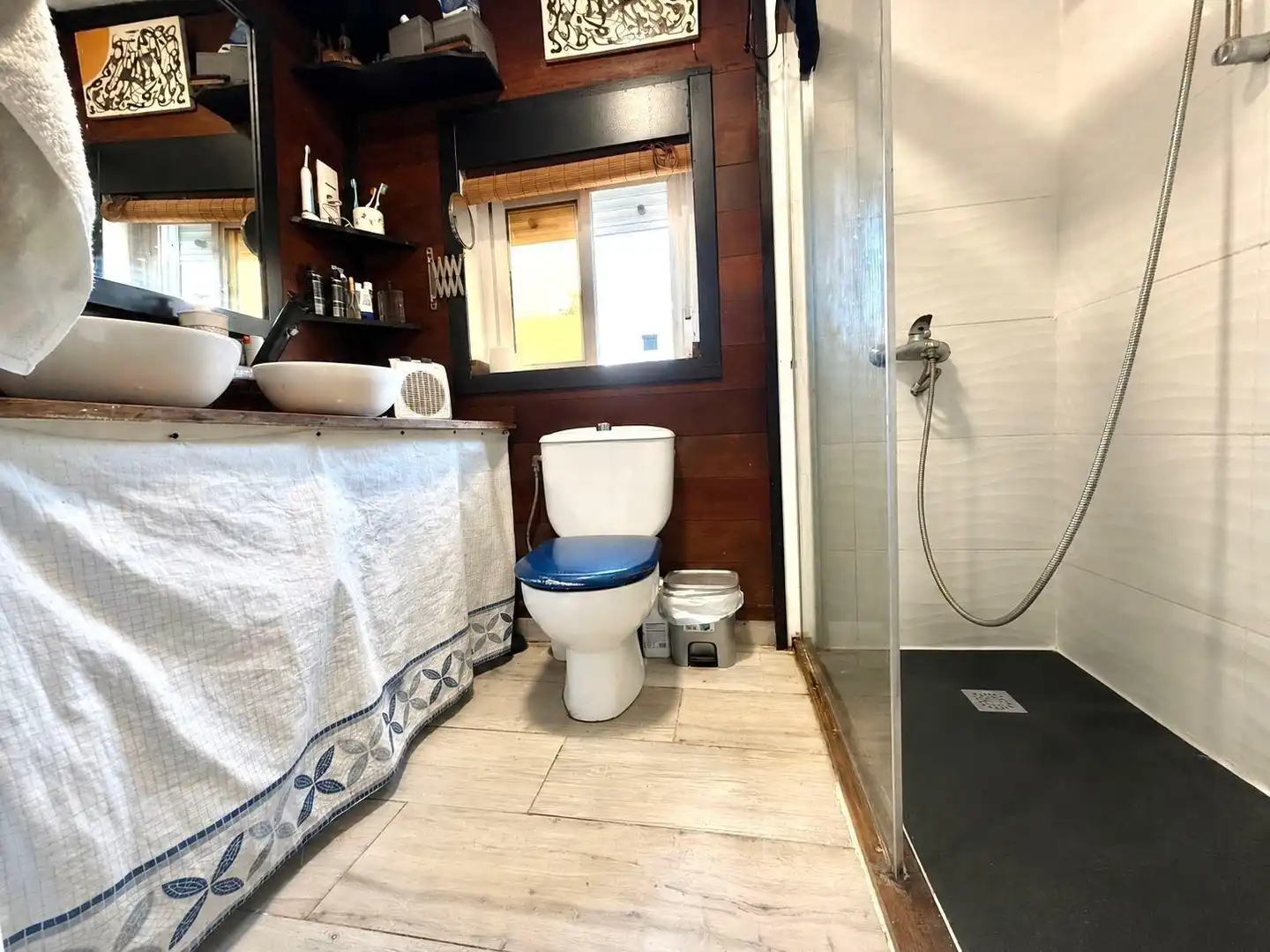 Baño de Piso en venta en El Puerto de Santa María con Aire acondicionado, Calefacción y Piscina comunitaria