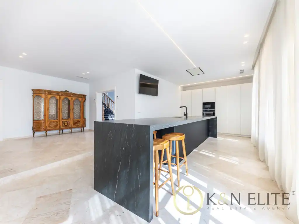 House with pool for sale in Avinguda de la Albufereta, imagen 18