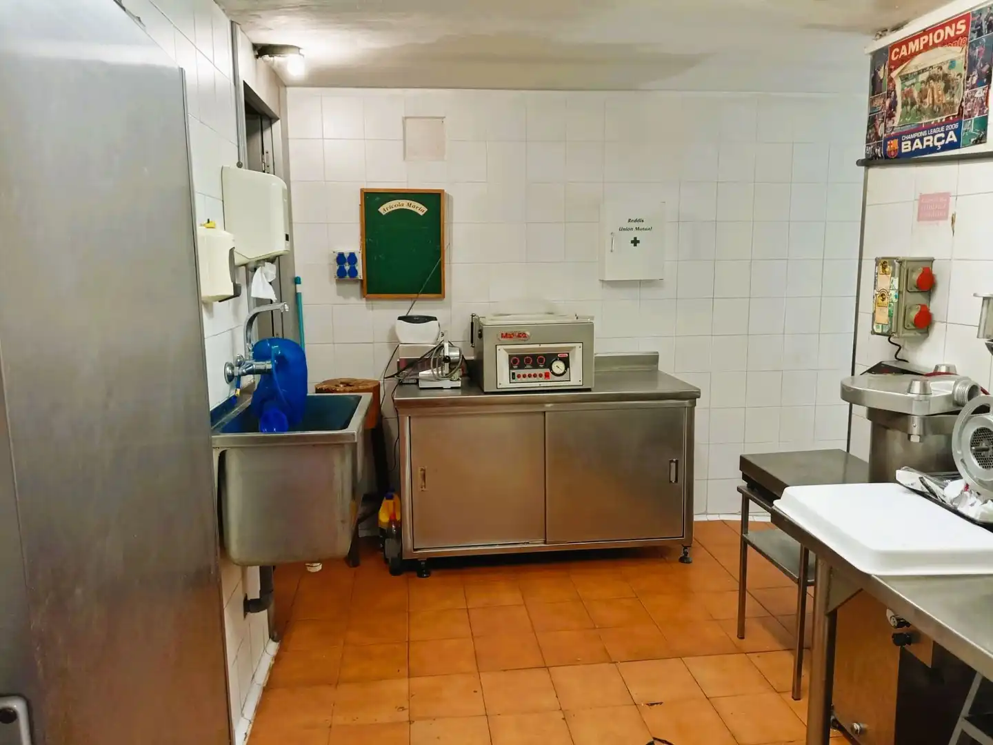 Gewerbefläche zum Verkauf in Nou, imagen 19