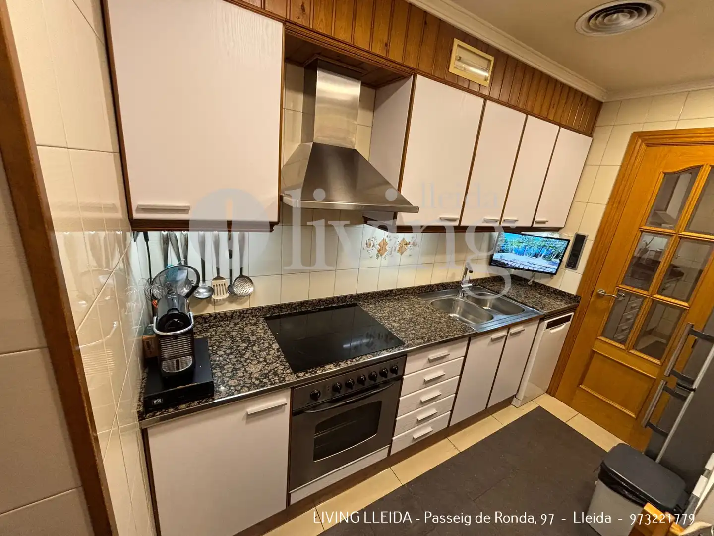 Kitchen of Flat for sale in Lleida  with Air Conditioner, Heating and Furnished
