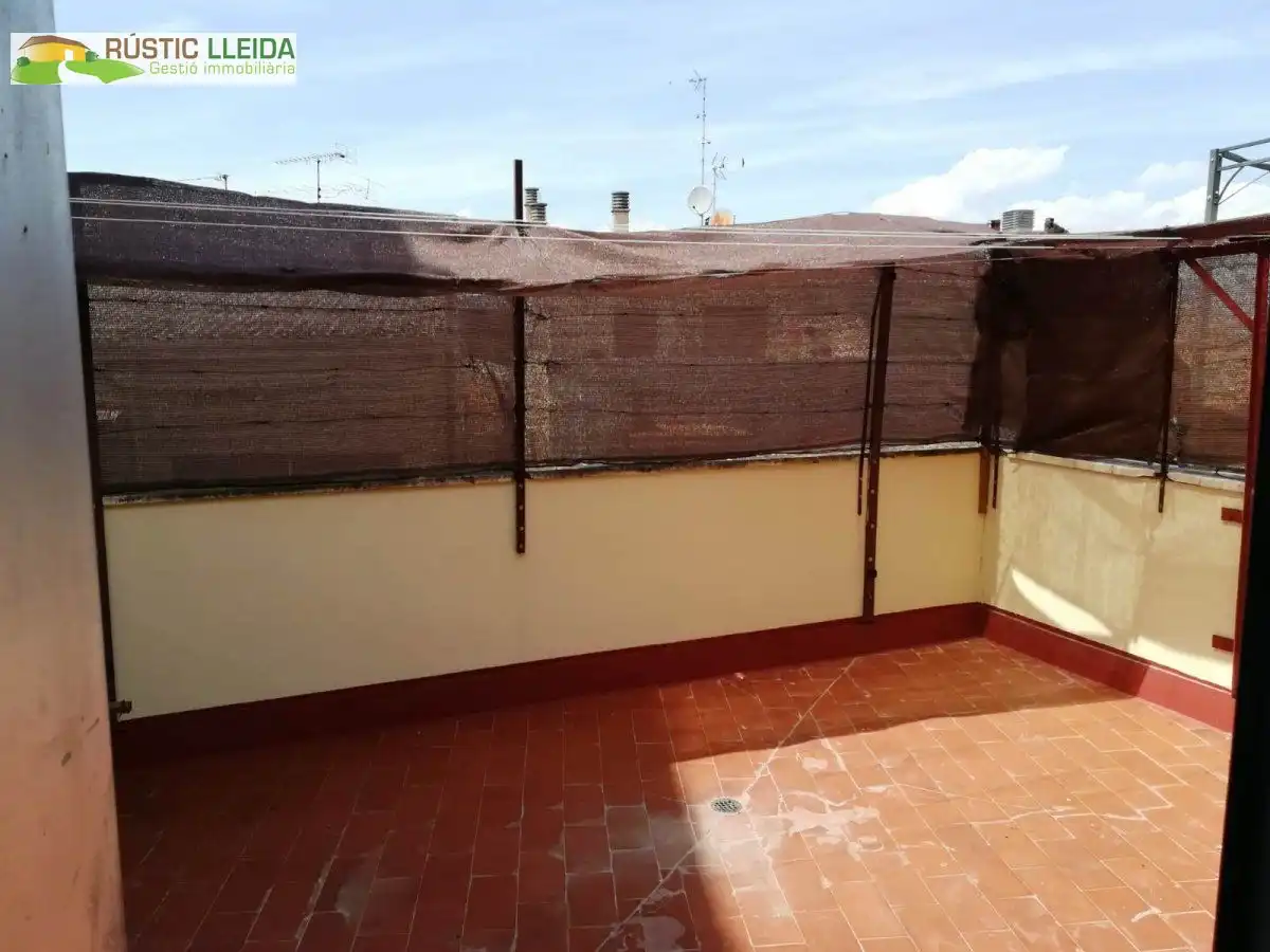 Terrassa de Pis en venda en Tàrrega amb Terrassa, Traster i Balcó