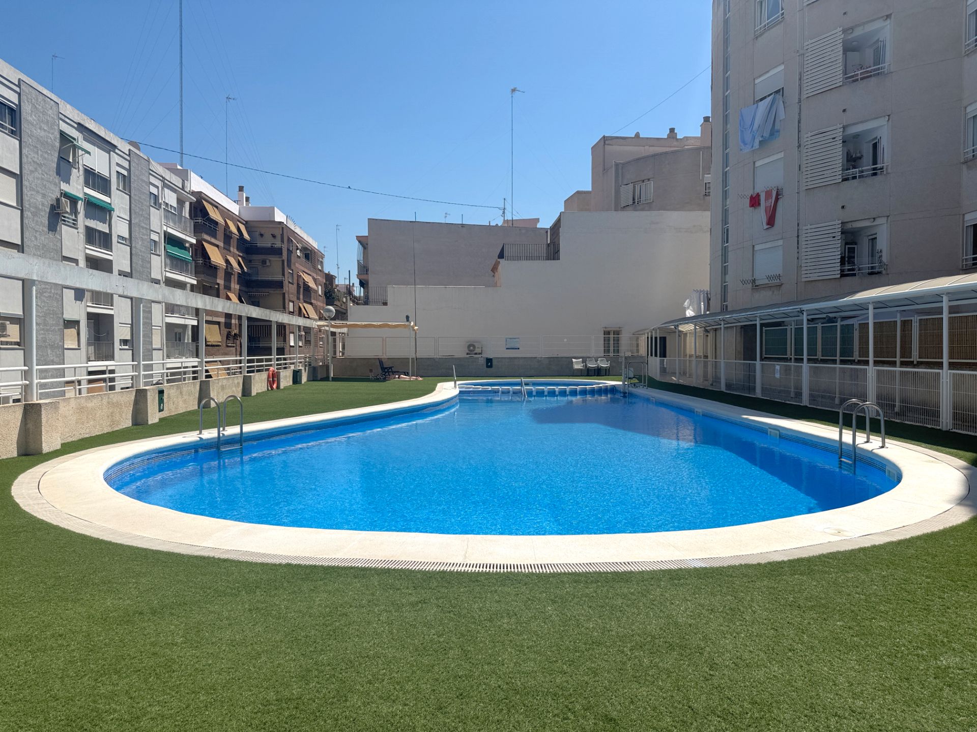 Piscina de Pis en venda en  Valencia Capital amb Terrassa, Piscina i Forn