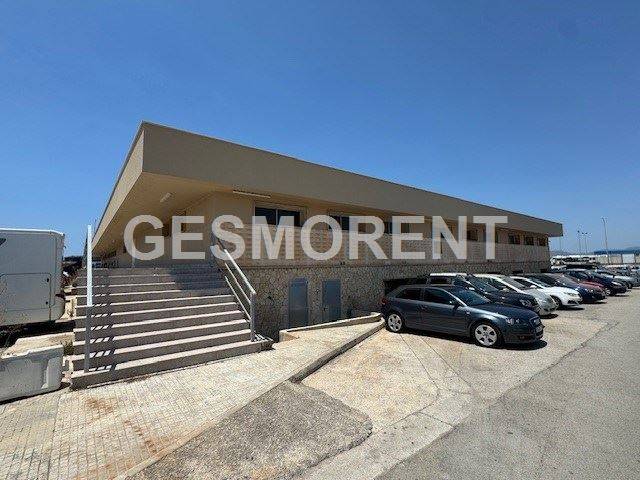 Local comercial en Alquiler en Son Riera - Aeroport