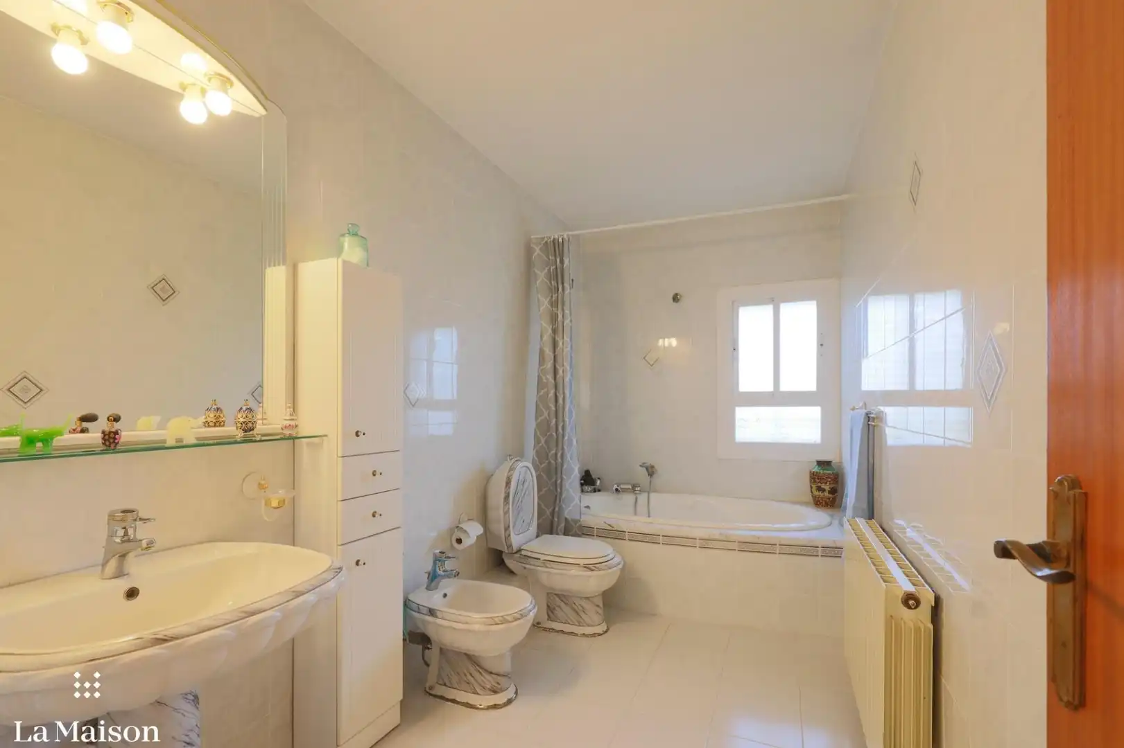 Bathroom of Houses for sale in Argentona  with Heating, Terrace and Storage room