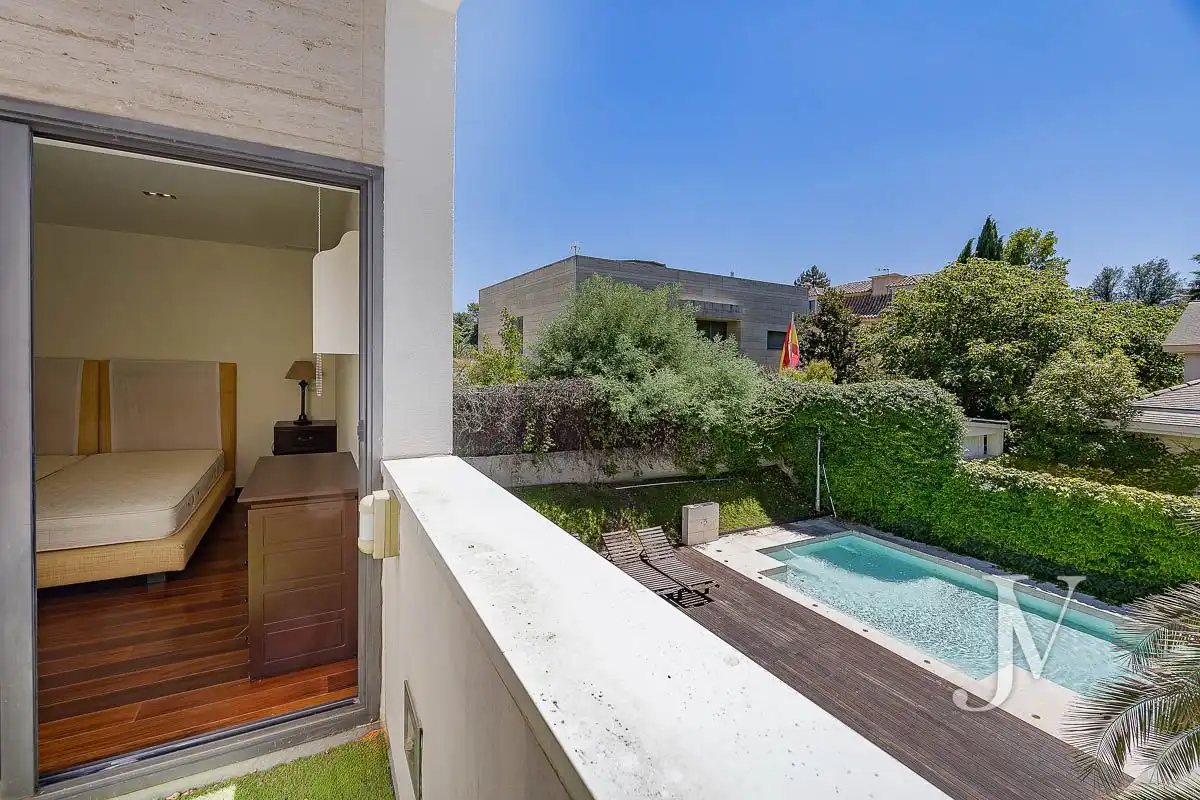 Terraza de Casa o chalet en venta en Madrid con Aire acondicionado, Calefacción y Jardín privado
