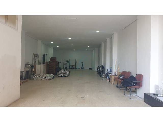 Local comercial en Alquiler en Bonrepòs i Mirambell