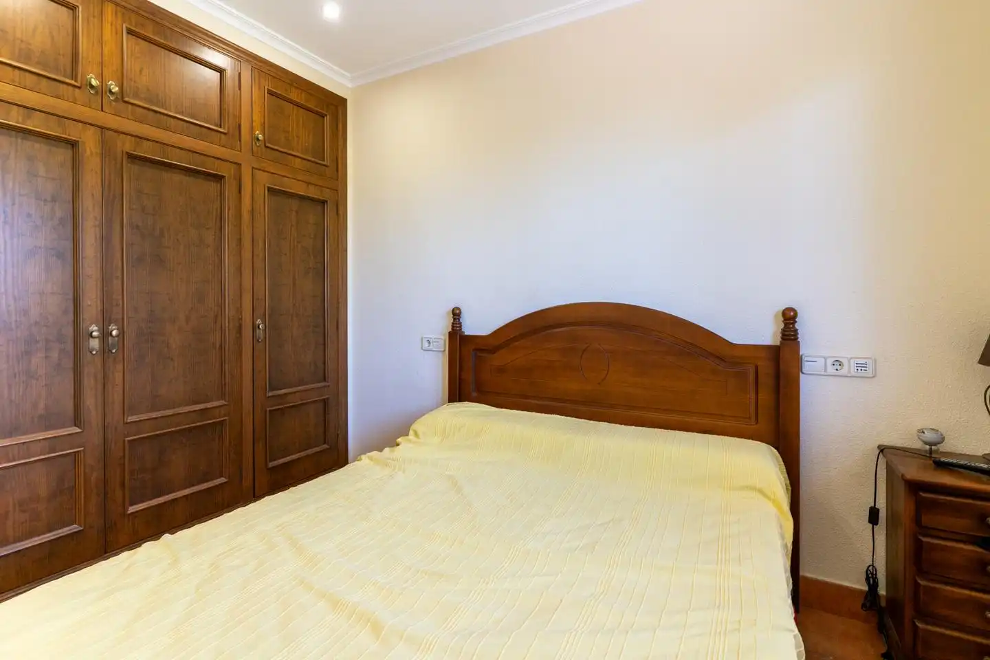 Dormitori de Casa o xalet en venda en Elche / Elx amb Calefacció, Terrassa i Traster