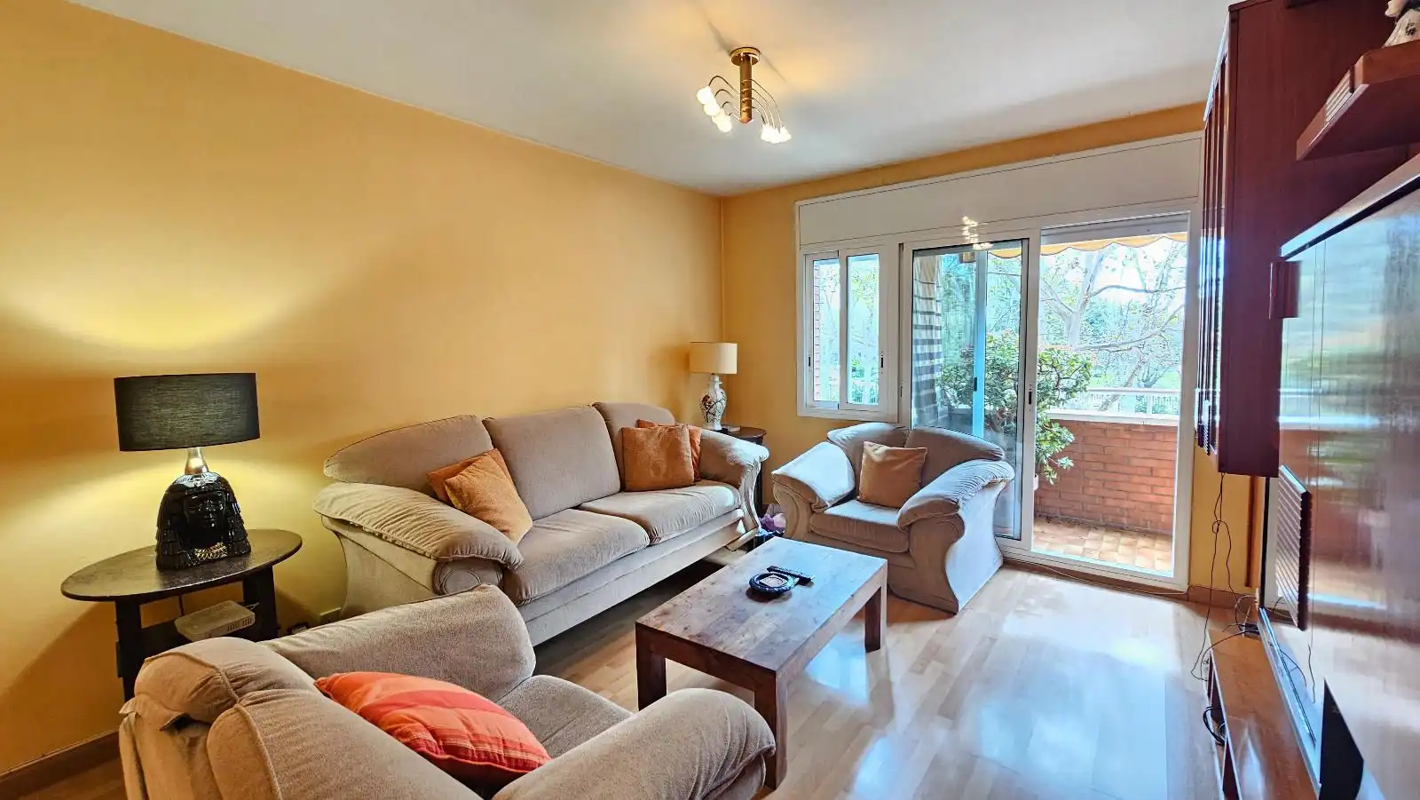 Sala de estar de Piso en venta en Barcelona con Aire acondicionado, Terraza y Amueblado