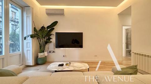 Foto 3 de Piso en venta en Calle Ave Maria, Embajadores - Lavapiés,  Madrid Capital