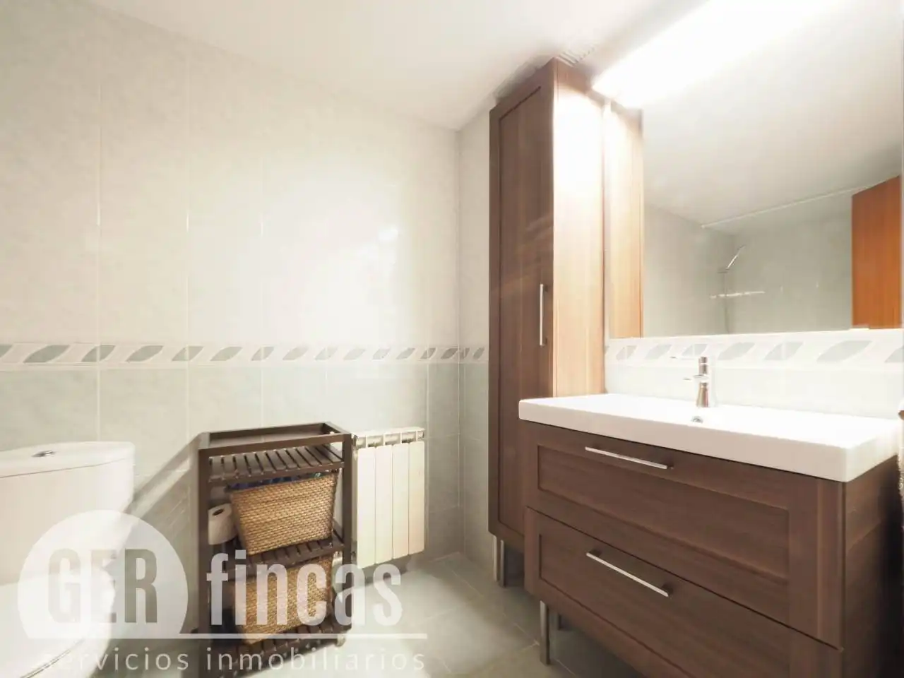 Baño de Piso en venta en Terrassa con Aire acondicionado, Calefacción y Balcón