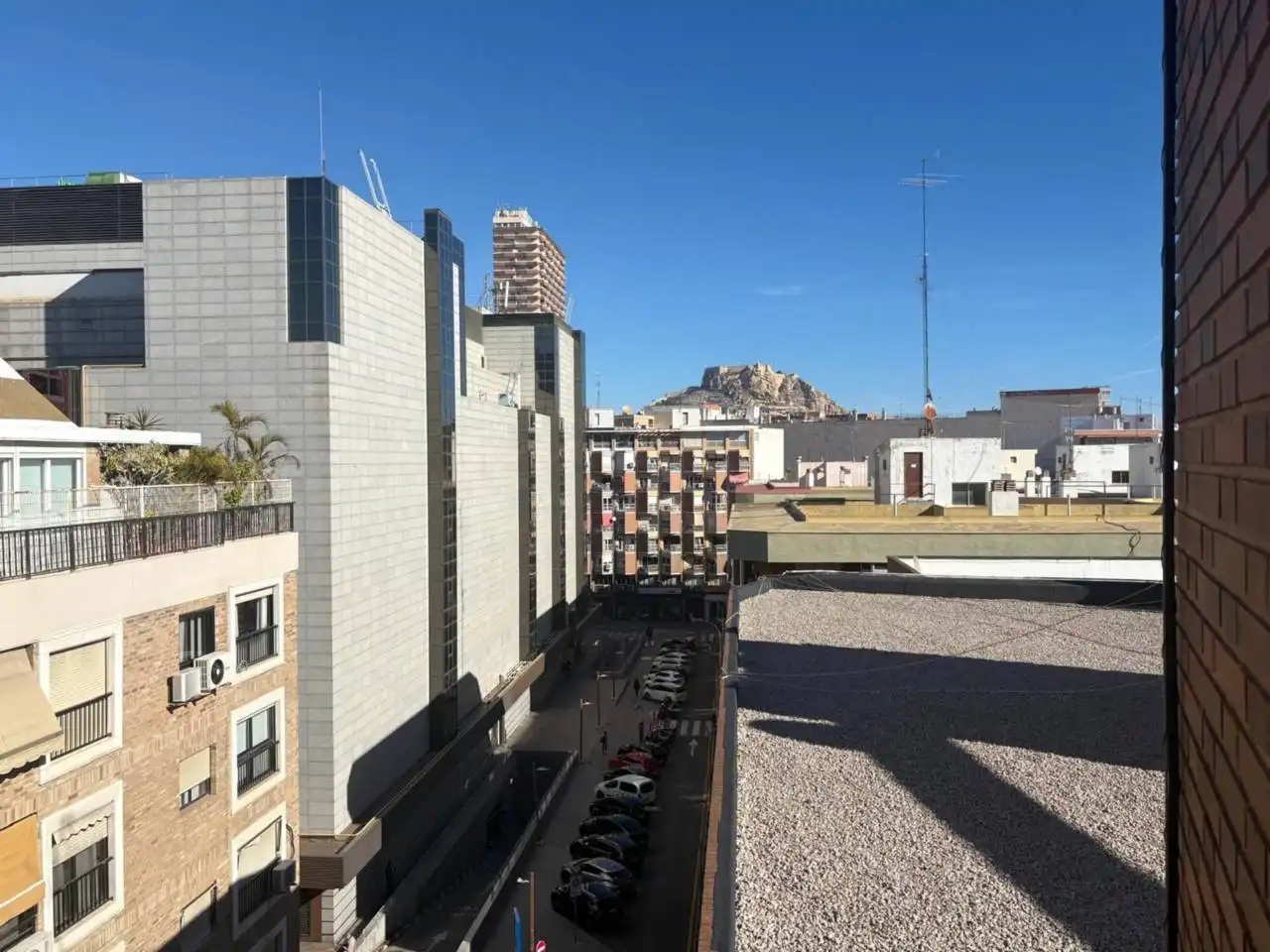 Vista exterior de Piso en venta en Alicante / Alacant con Aire acondicionado, Calefacción y Amueblado