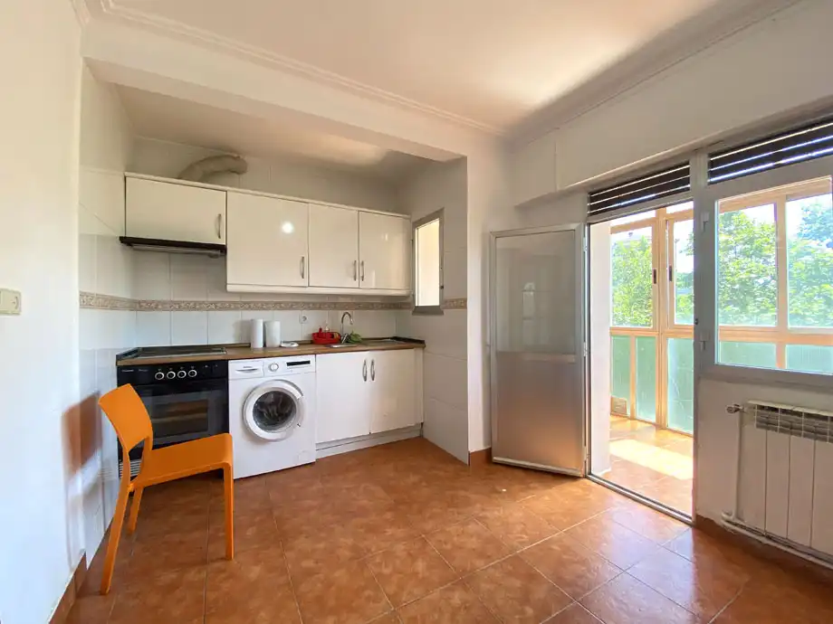 Cocina de Piso en venta en Vitoria - Gasteiz con Calefacción, Parquet y Terraza