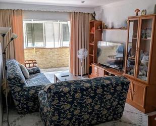 Living room of Flat for sale in San Fernando  with Air Conditioner, Heating and Balcony