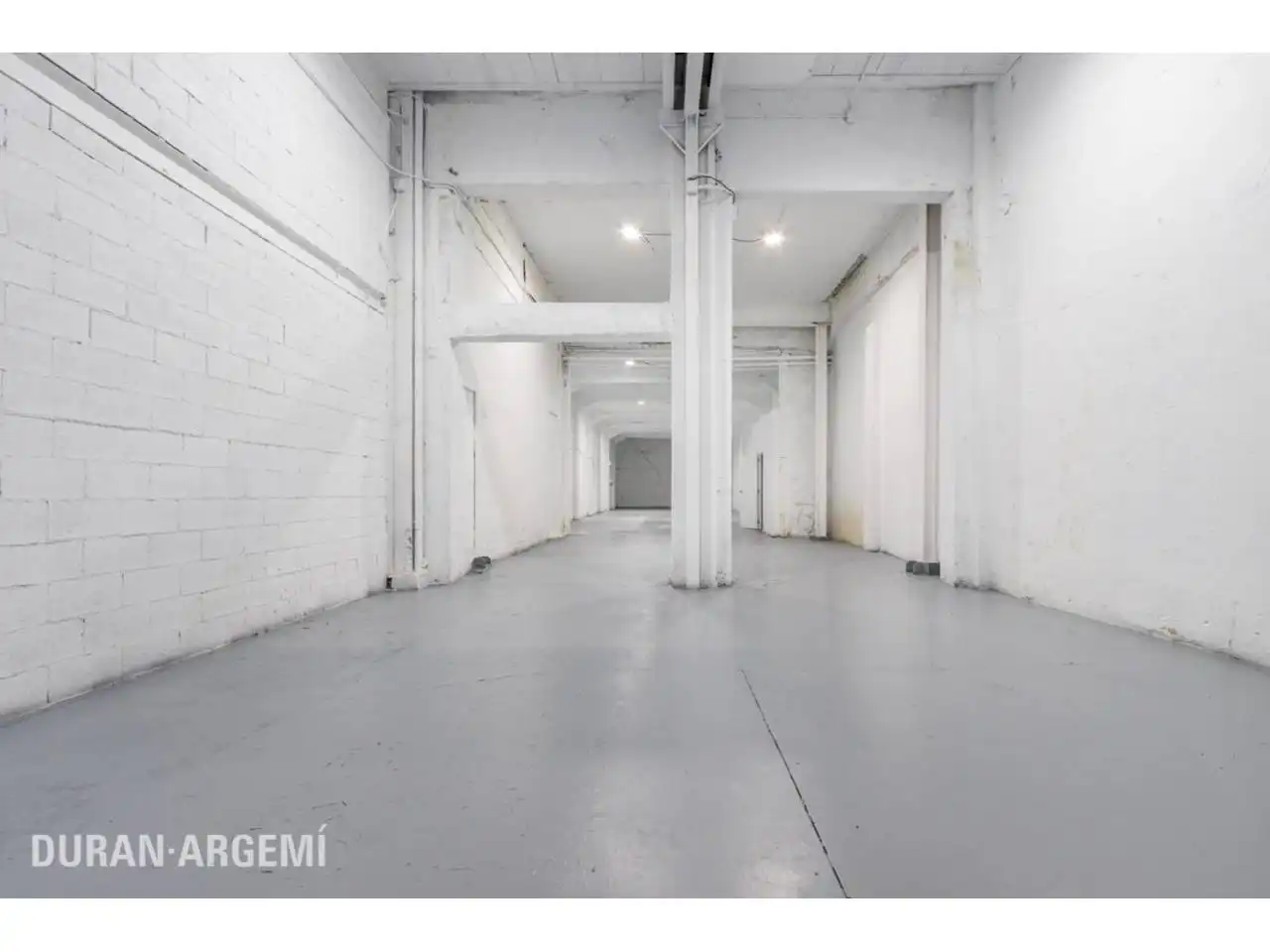 Fabrikhallen zum Verkauf in Calle FRANCESC OLLERS, Torrent d'en Pere Parres