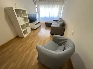Sala de estar de Apartamento de alquiler en León Capital  con Calefacción, Parquet y Terraza