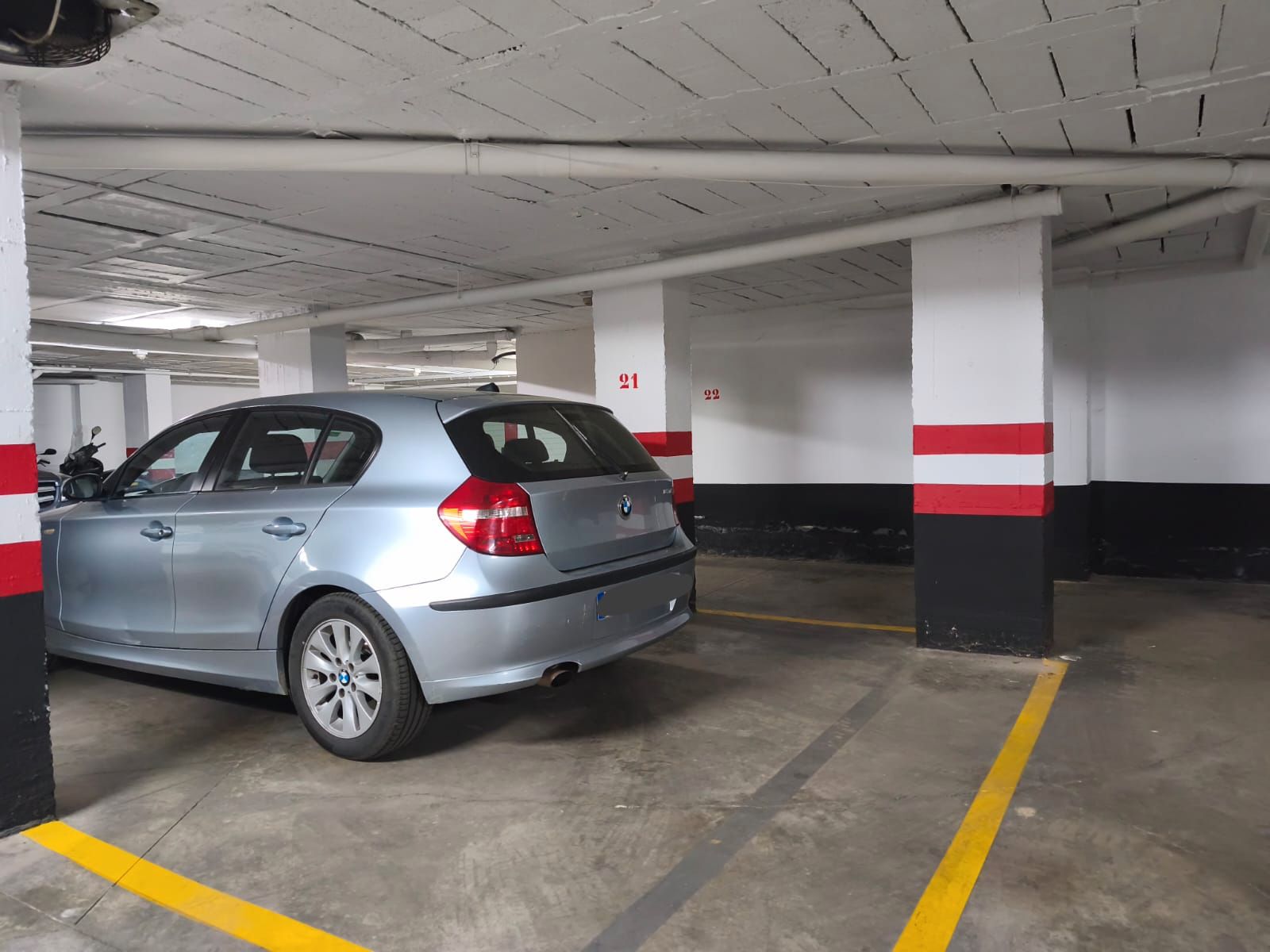 Aparcament de Garatge en venda en  Sevilla Capital