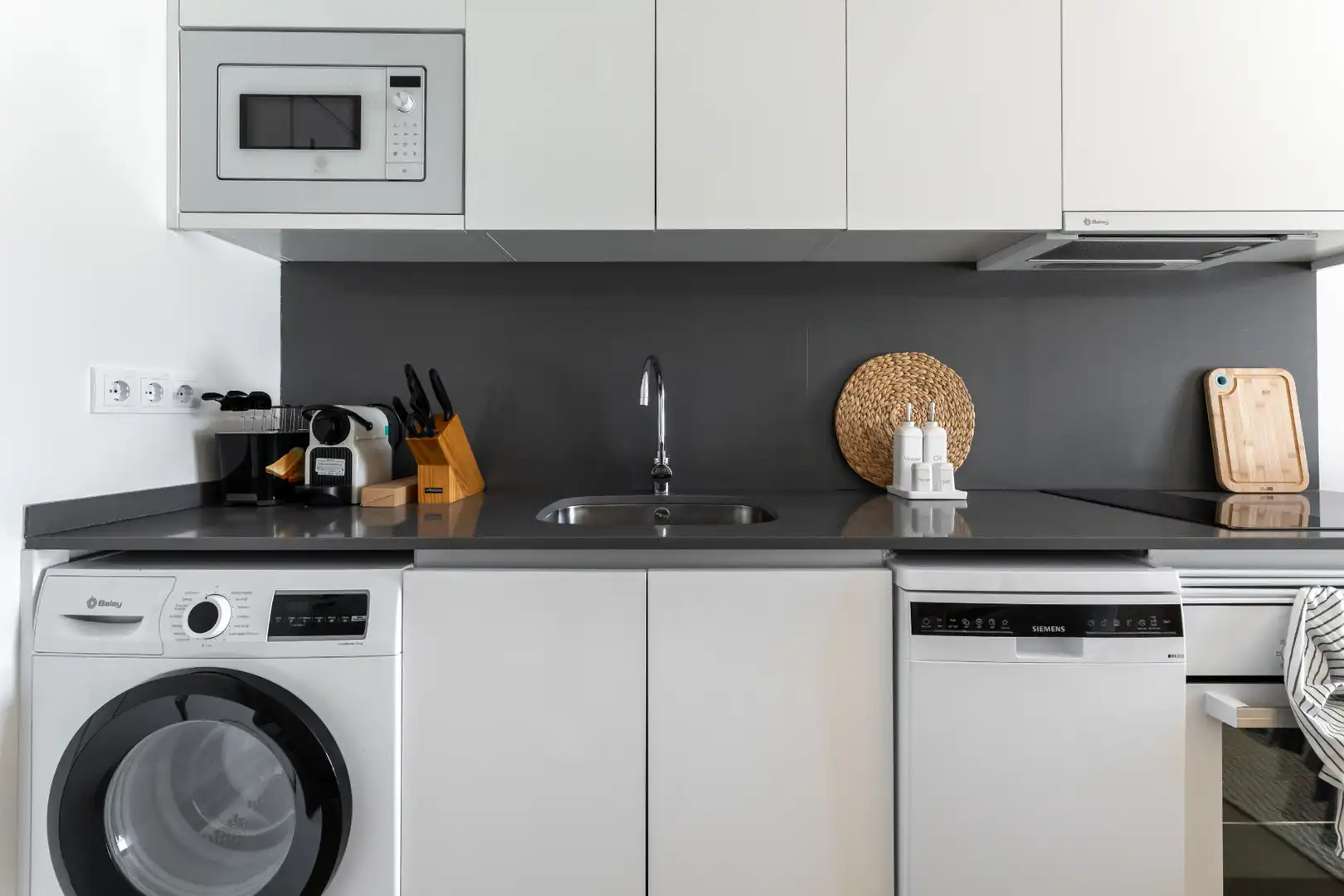Kitchen of Apartments for rent in Madrid  with Air Conditioner, Heating and Terrace