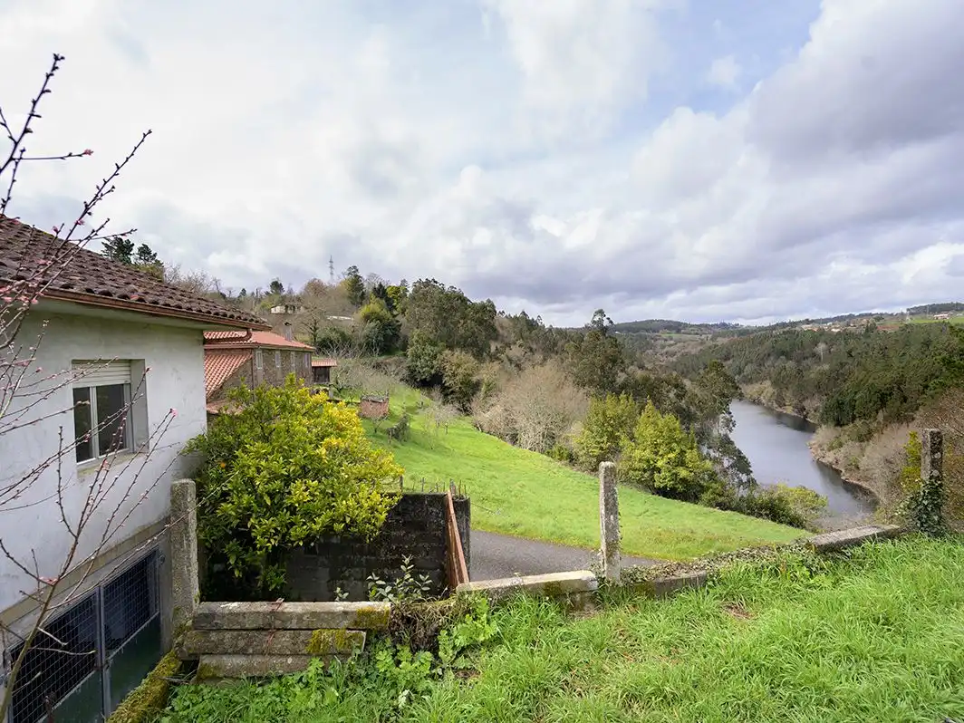 Casa rústica amb jardí en venda a Lugar Castro, 6 – 36599 Castro, Pontevedra 6, imagen 22
