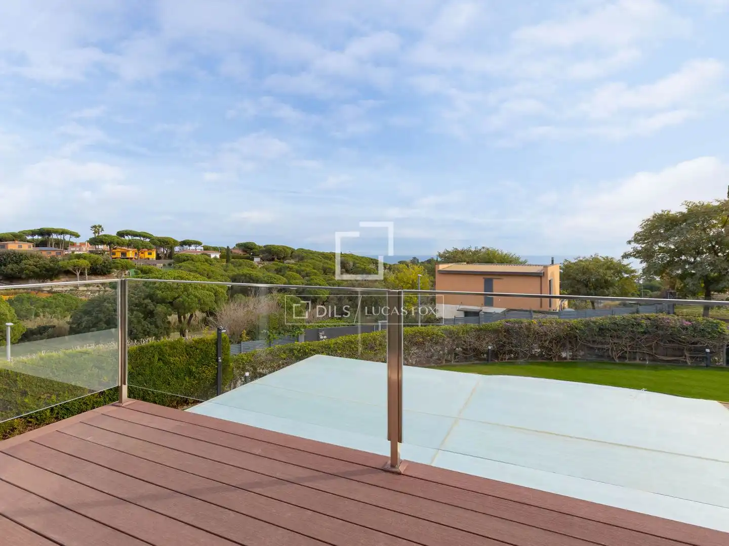 Terrassa de Casa o xalet en venda en Sant Vicenç de Montalt amb Aire condicionat, Calefacció i Jardí privat