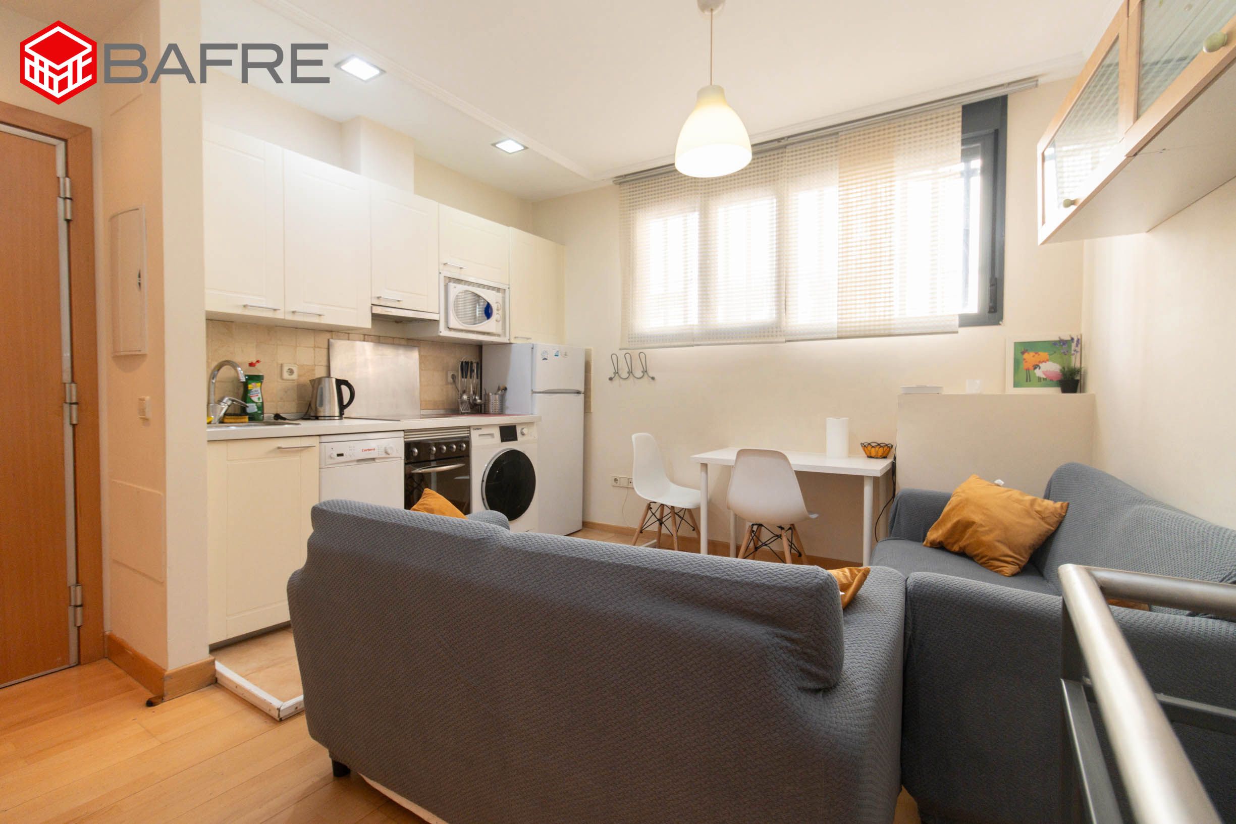Living room of Flat for sale in  Madrid Capital  with Heating