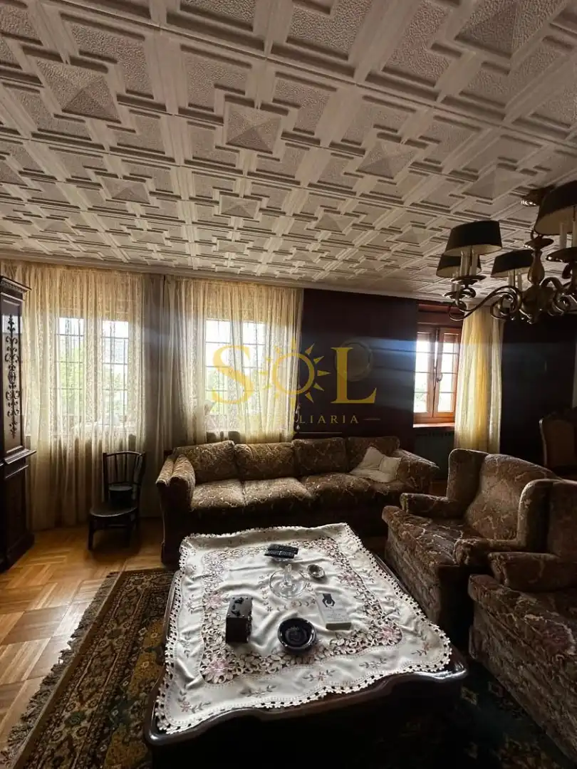 Sala de estar de Casa o chalet en venta en Cabrillanes con Calefacción y Jardín privado