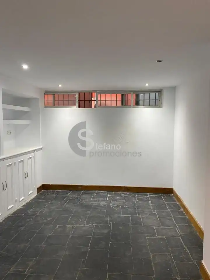 Casa adosada de alquiler en Málaga con Aire acondicionado, Jardín privado y Terraza