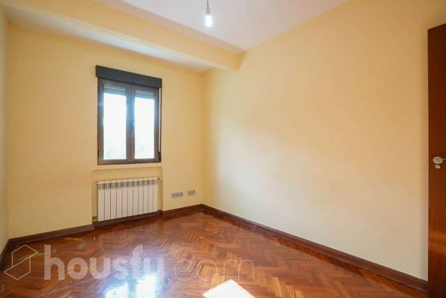 Piso en Venta en Calle la Española, . en Pueblo Nuevo