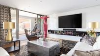 Living room of Flat for sale in  Barcelona Capital  with Terrace