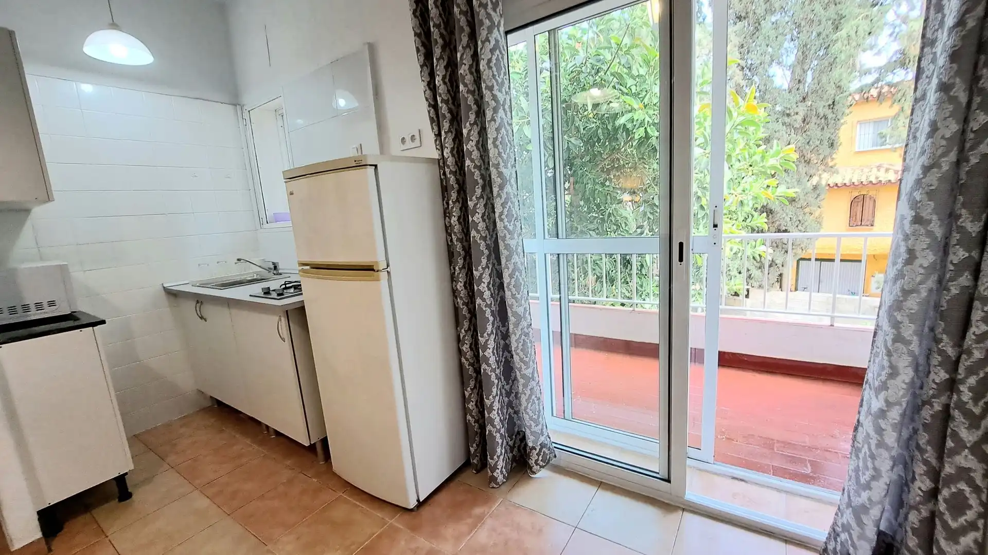 Küche von Gebäude zum Verkauf in Málaga