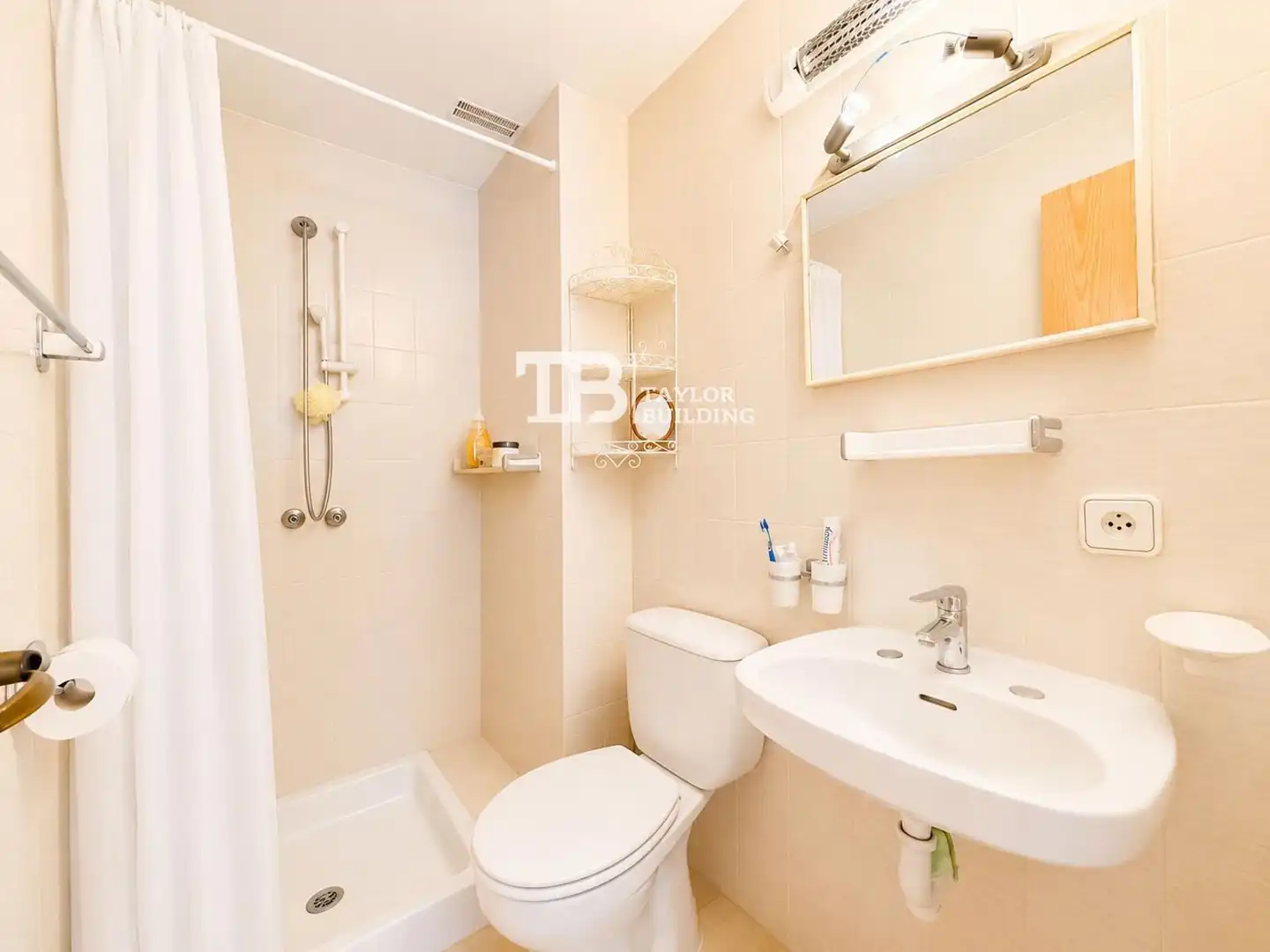 Baño de Piso en venta en Calvià con Aire acondicionado, Calefacción y Terraza