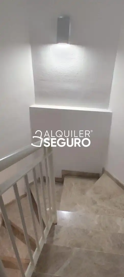 Casa o chalet de alquiler en Condes de Vistahermosa, Centro
