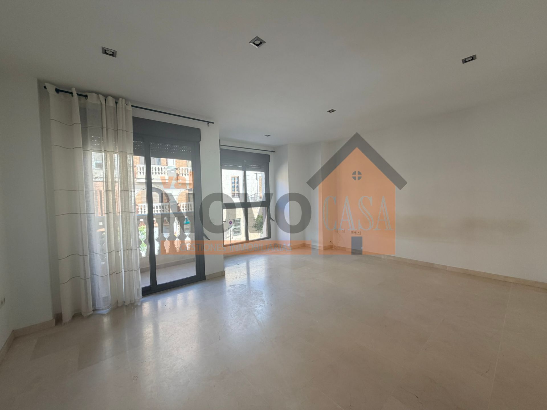 Pis de lloguer a major, Almussafes