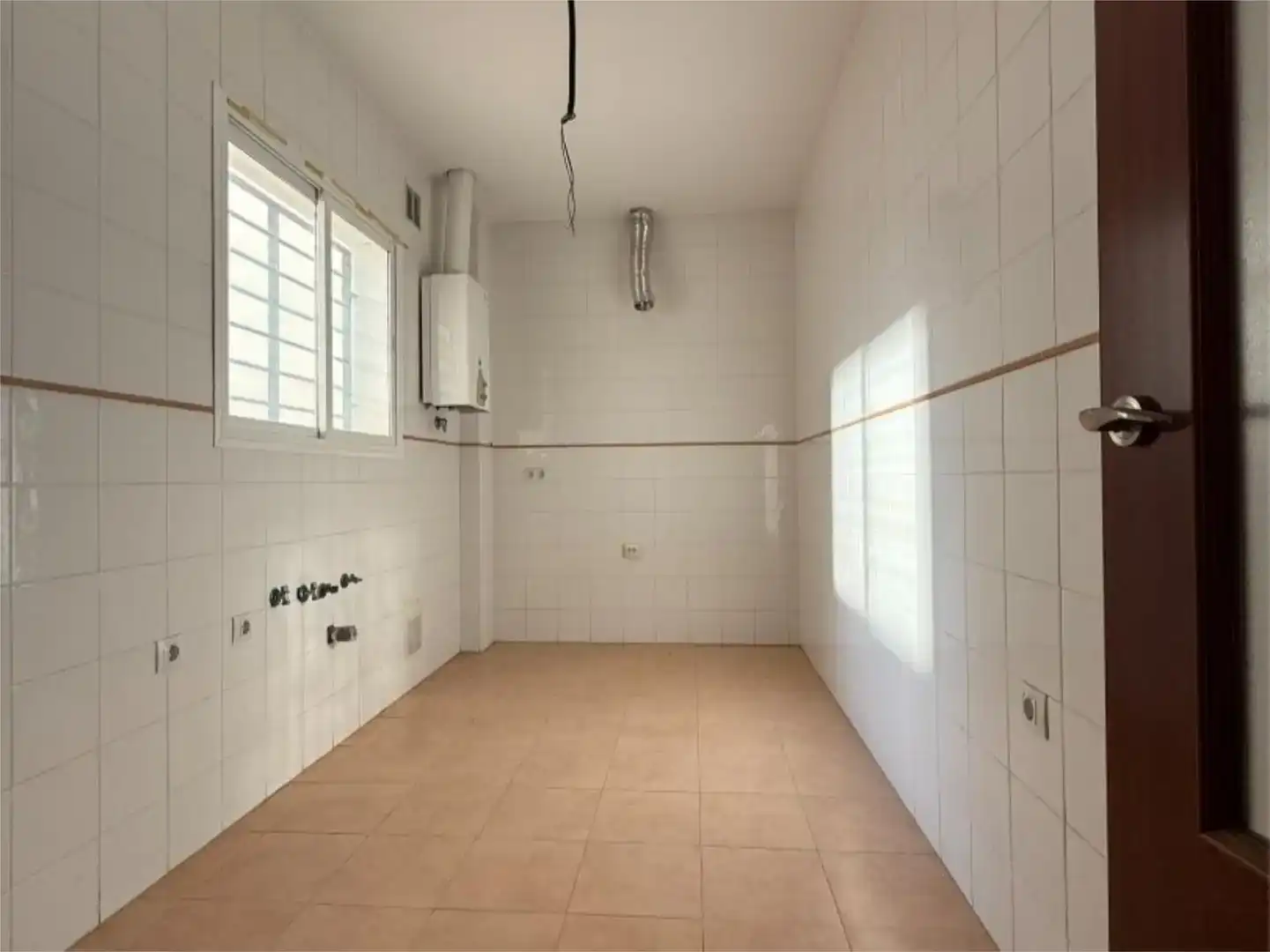 Cocina de Piso en venta en La Puebla del Río, Sevilla