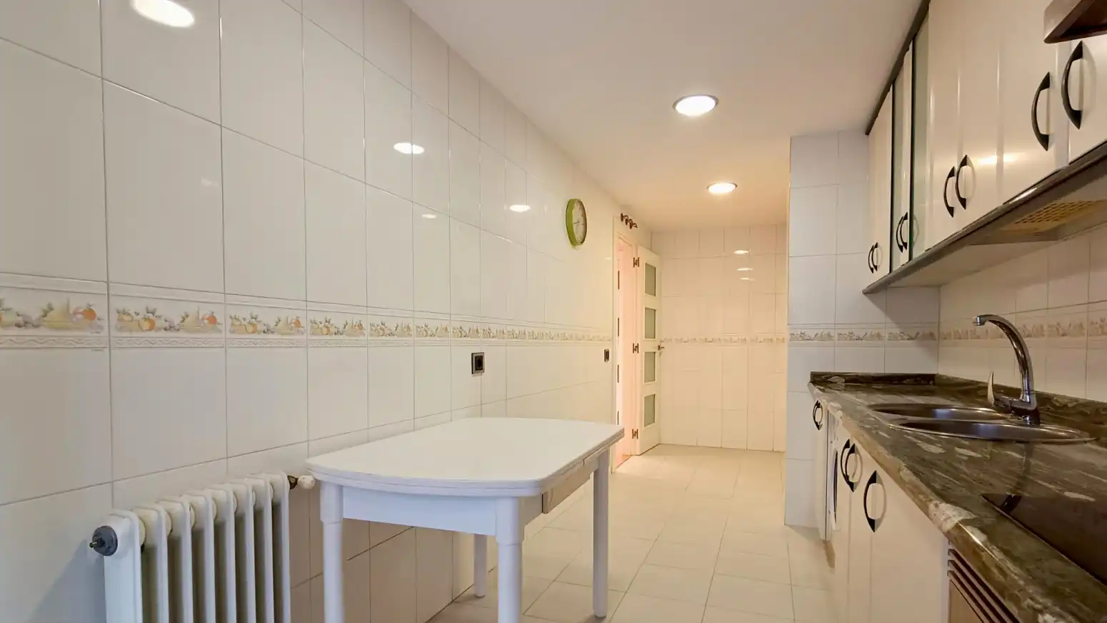 Kitchen of Flat for sale in El Astillero    with Heating, Parquet flooring and Terrace