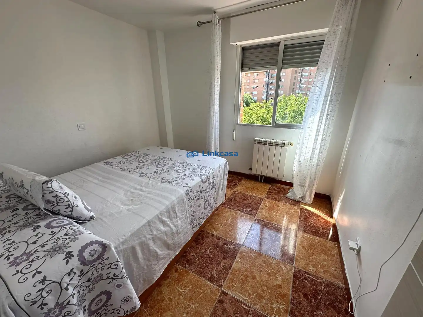 Bedroom of Flat for sale in Madrid  with Air Conditioner and Heating