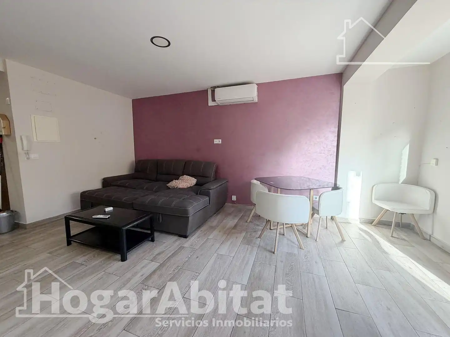 Sala d'estar de Pis en venda en Sagunto / Sagunt amb Aire condicionat i Balcó