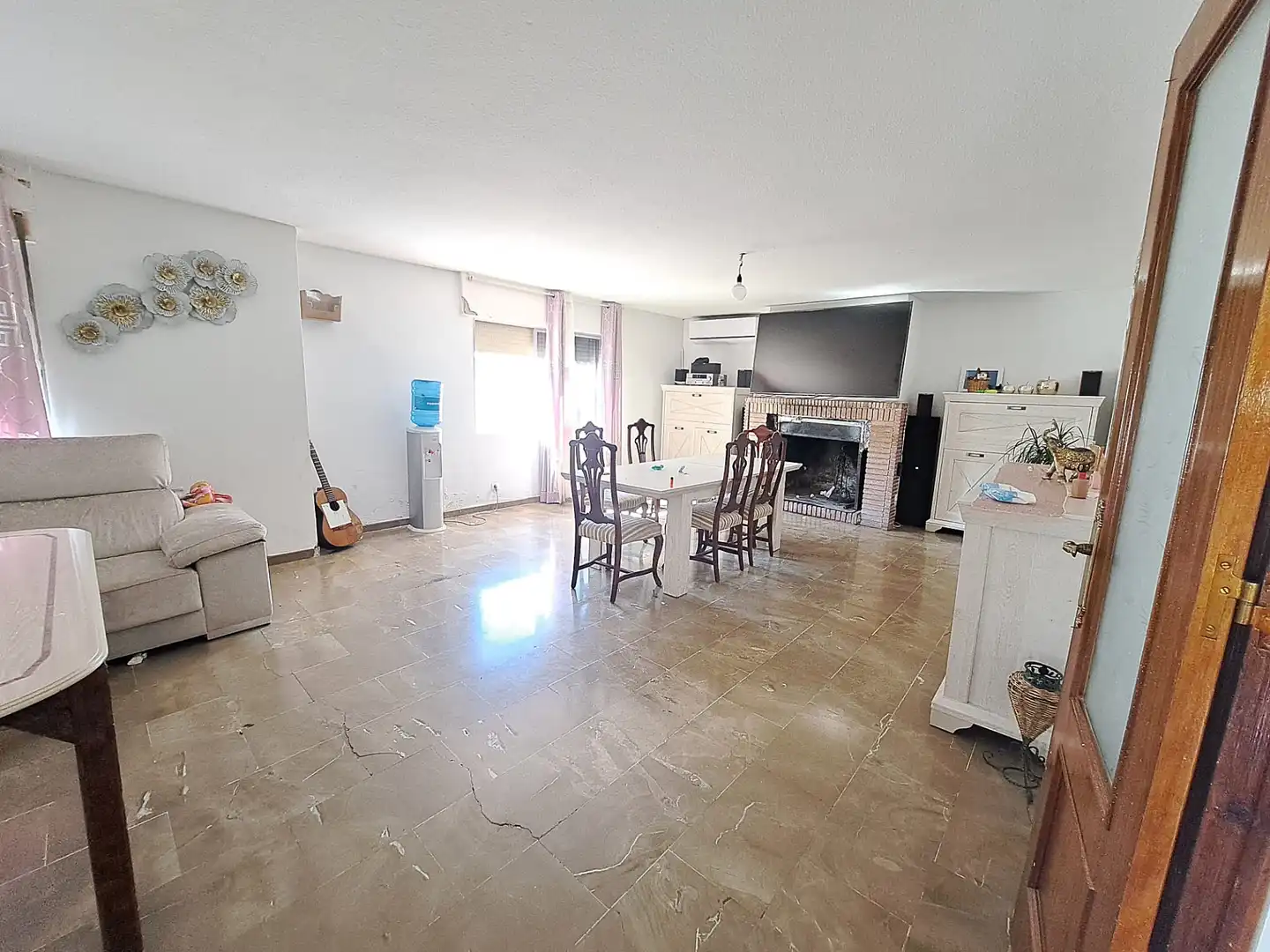 Sala de estar de Casa o chalet en venta en Fuente Vaqueros con Aire acondicionado, Jardín privado y Piscina