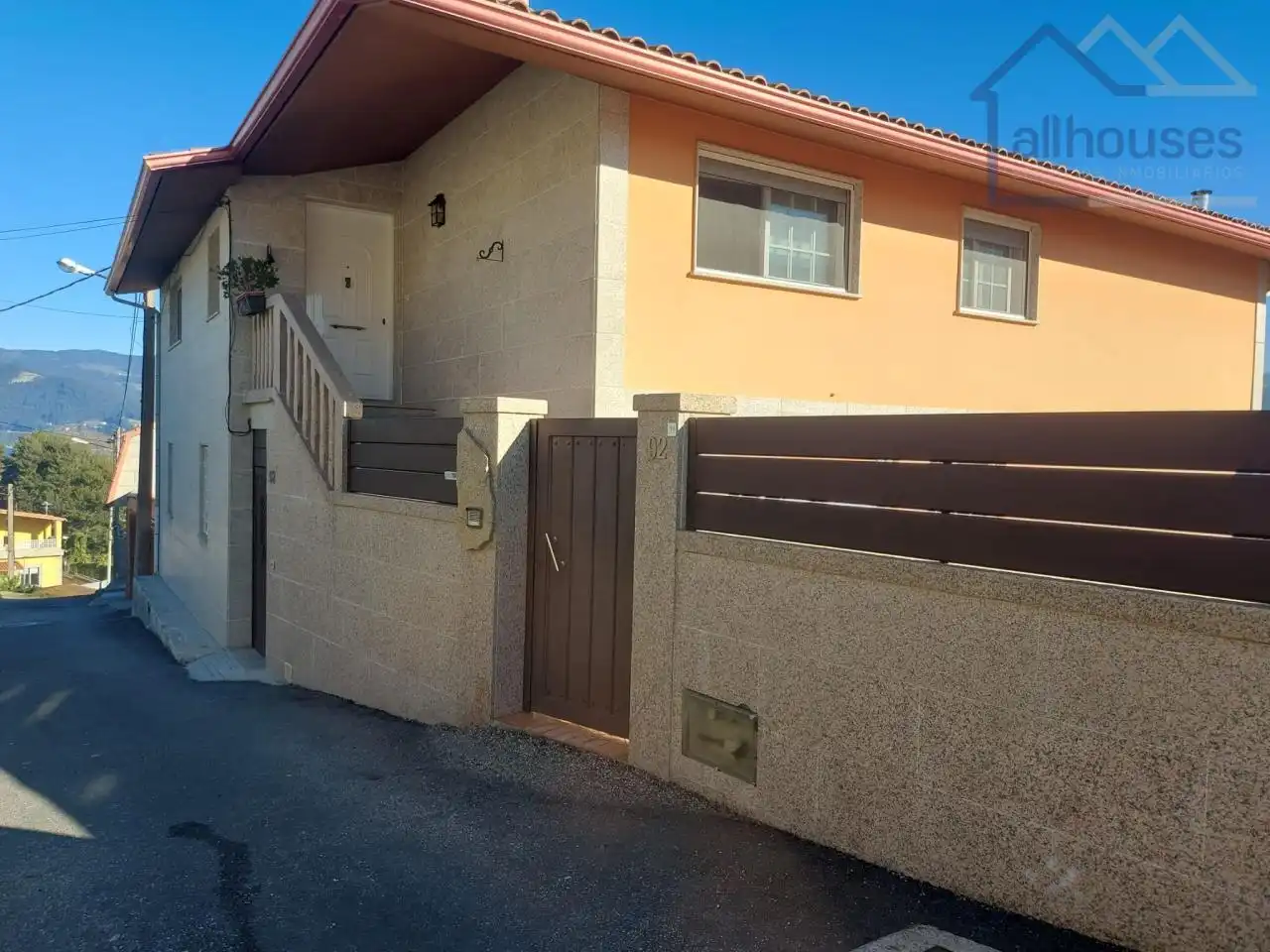 Vista exterior de Casa o chalet de alquiler en Vigo  con Calefacción, Jardín privado y Trastero