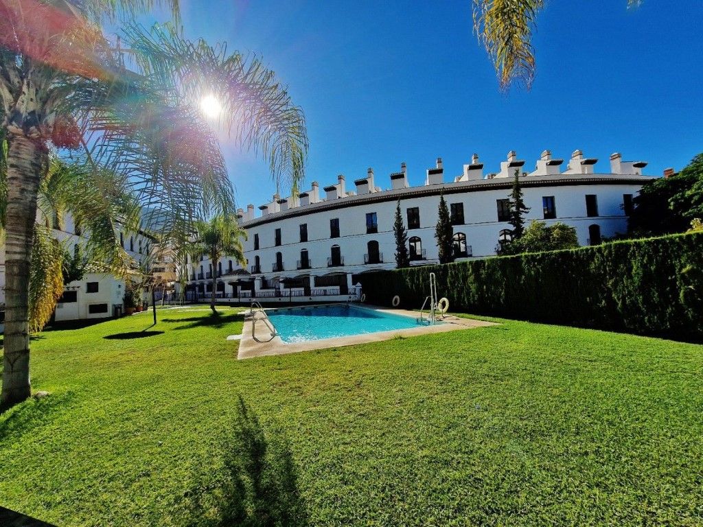 Garden of Flat for sale in Vélez de Benaudalla  with Heating, Private garden and Swimming Pool