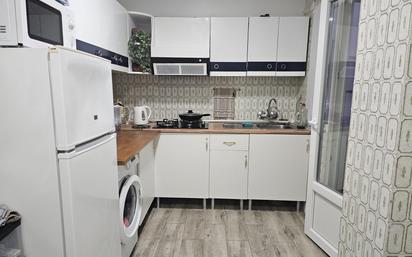 Kitchen of Flat for sale in Alicante / Alacant  with Air Conditioner and Balcony